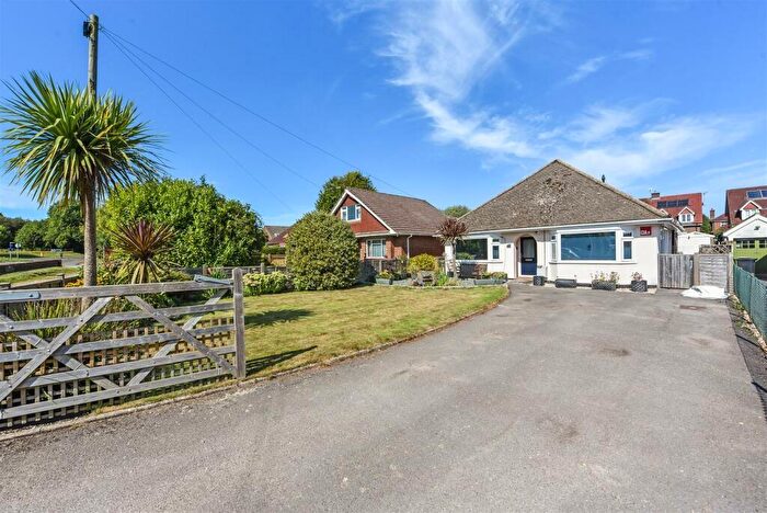 3 Bedroom Detached Bungalow For Sale In Catherington Lane, Horndean, PO8