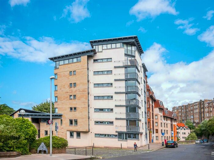 2 Bedroom Flat To Rent In Belford Road, Edinburgh, EH4