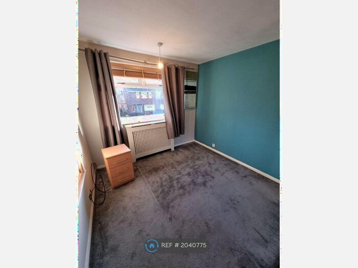 3 Bedroom Terraced House To Rent In Hoylake Road, Sale, M33