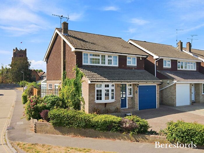 4 Bedroom Detached House For Sale In Fairfield, Ingatestone, CM4