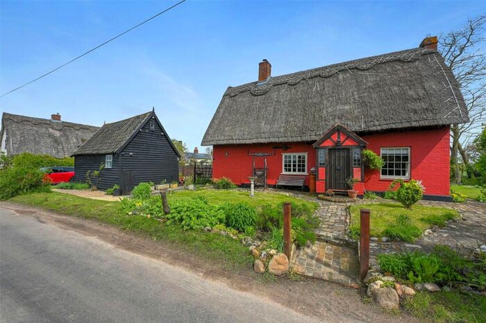 3 Bedroom Detached House For Sale In Henny Street, Great Henny, Sudbury, Suffolk, CO10