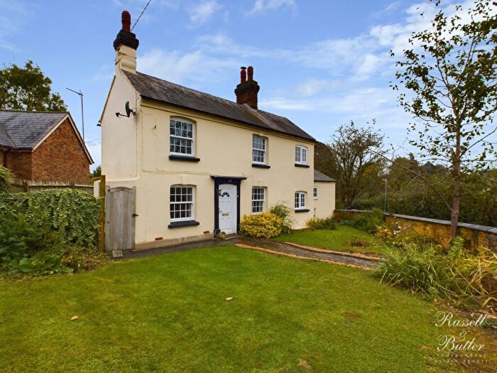 2 Bedroom Cottage To Rent In Little Horwood, Nr. Milton Keynes, MK17