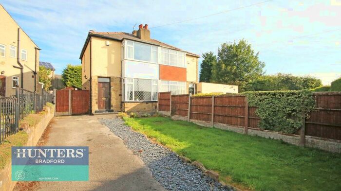 2 Bedroom Semi-Detached House To Rent In Shetcliffe Lane, Bradford, BD4