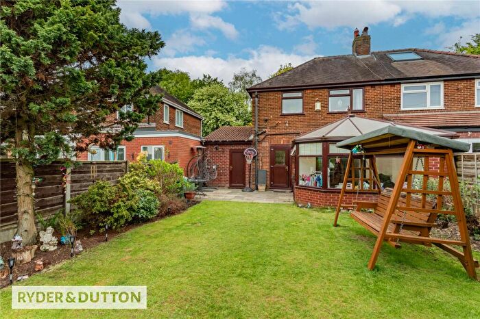 3 Bedroom Semi-Detached House For Sale In Whitegates Road, Middleton, Manchester, M24