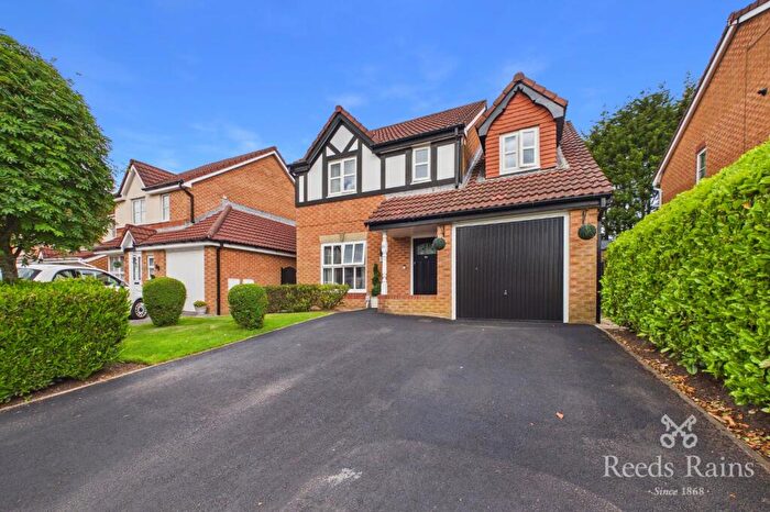 4 Bedroom Detached House For Sale In Troon Close, Euxton, Chorley, PR7