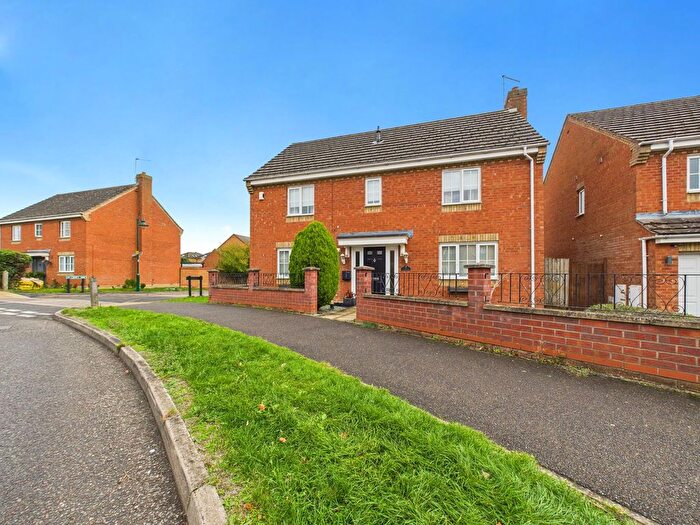 4 Bedroom Detached House For Sale In Hargate Way, Hampton Hargate, PE7