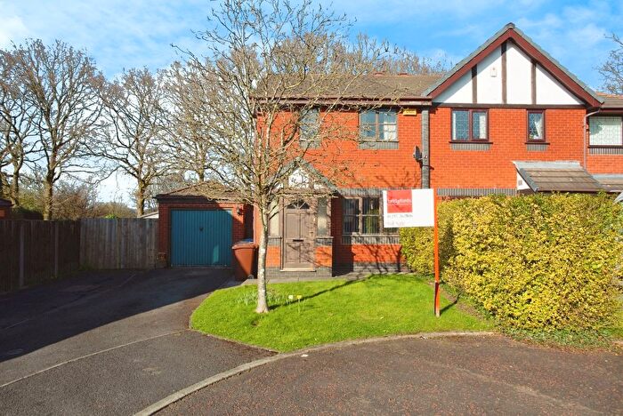 3 Bedroom Semi-Detached House For Sale In Woodlands Meadow, Chorley, Lancashire, PR7