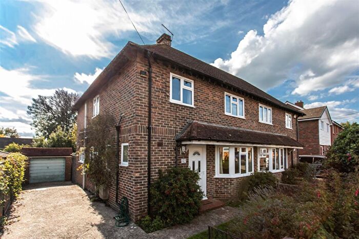 4 Bedroom Semi-detached House For Sale In Gordon Road, Buxted, Uckfield, TN22