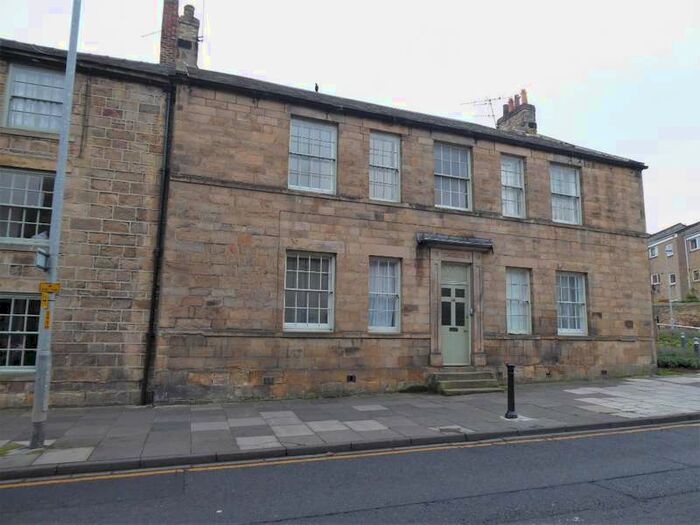 2 Bedroom Apartment To Rent In 20 Hencotes Hexham, NE46