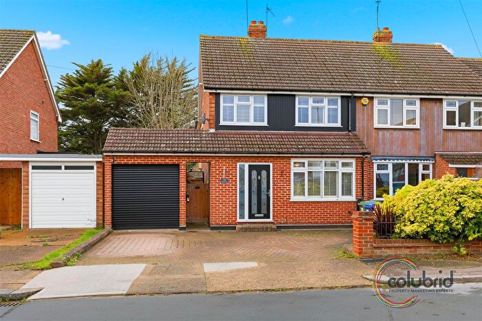 5 Bedroom Semi Detached House For Sale In Balstonia Drive, Stanford-Le-Hope, SS17