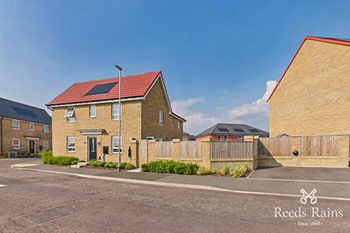 3 Bedroom Semi Detached House For Sale In Laird Drive, Leyland, Lancashire, PR26