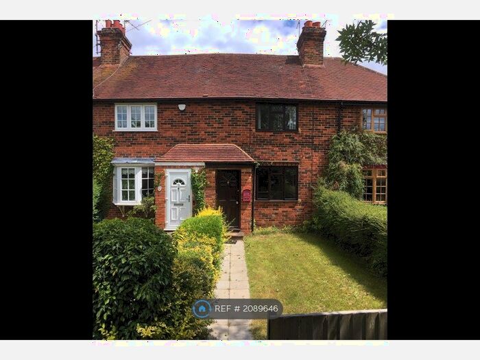 2 Bedroom Terraced House To Rent In Halfway Houses, Maidenhead, SL6
