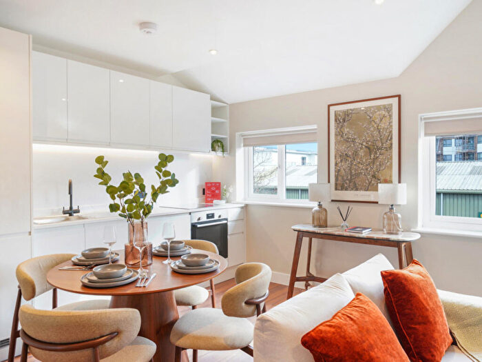 2 Bedroom Apartment For Sale In Trenmar Gardens, London, NW10