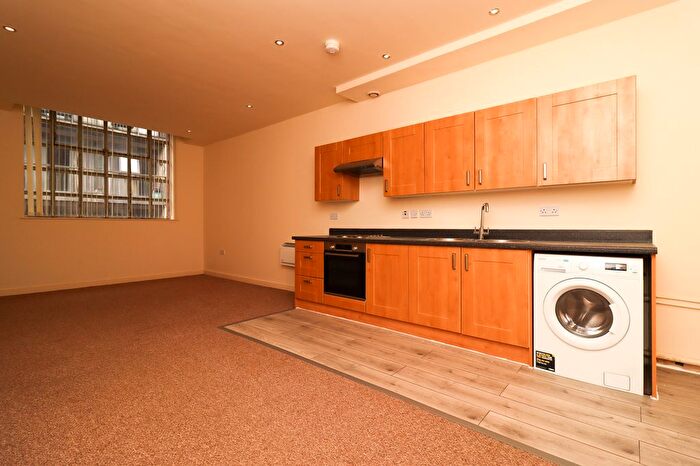 2 Bedroom Flat To Rent In Wimbledon St, Leicester, LE1