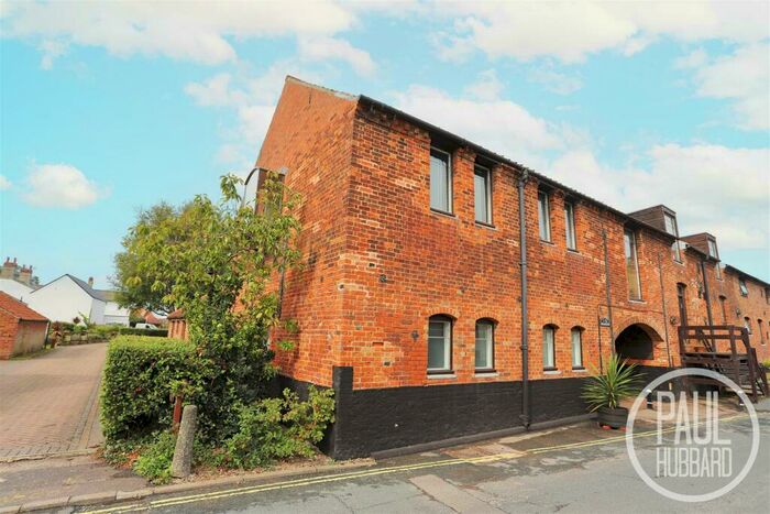 2 Bedroom End Of Terrace House For Sale In The Maltings, Beccles, NR34