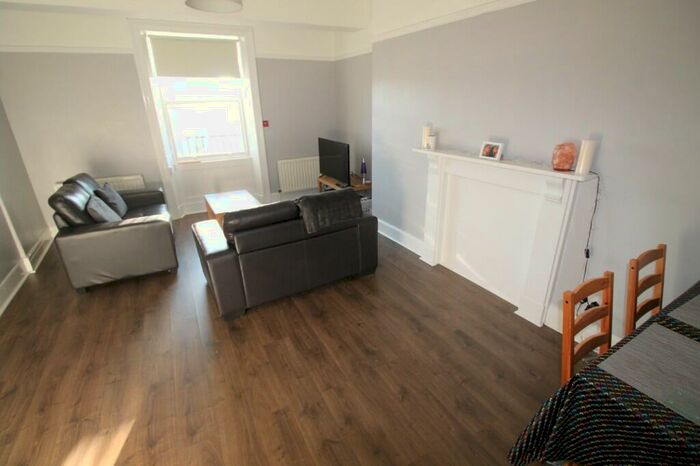 2 Bedroom Flat To Rent In Windsor Terrace, Newcastle Upon Tyne, NE2