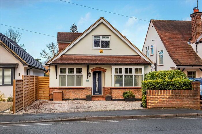 4 Bedroom Bungalow To Rent In Horsell, GU21