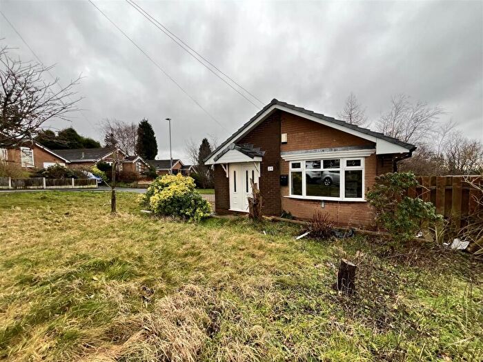 3 Bedroom Detached Bungalow For Sale In Broadhill Road, Stalybridge, SK15