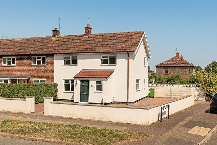 4 Bedroom Semi Detached House To Rent In Filton Avenue, Bristol, BS34