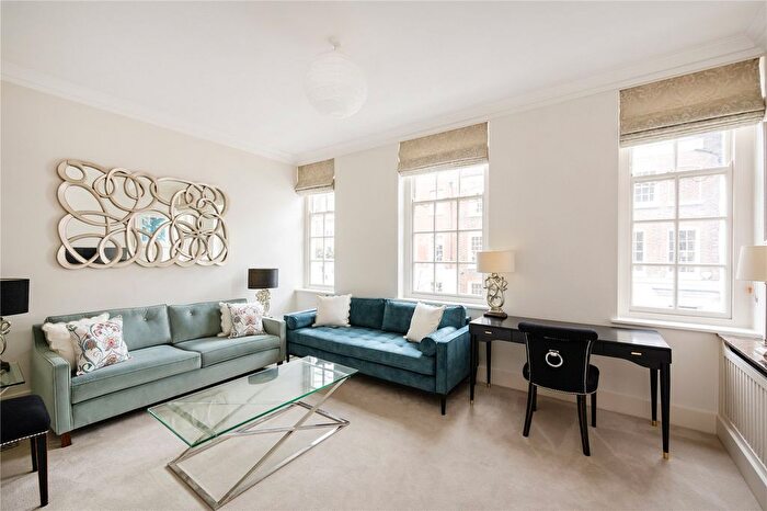 2 Bedroom Flat To Rent In Ingelow House, Holland Street, W8