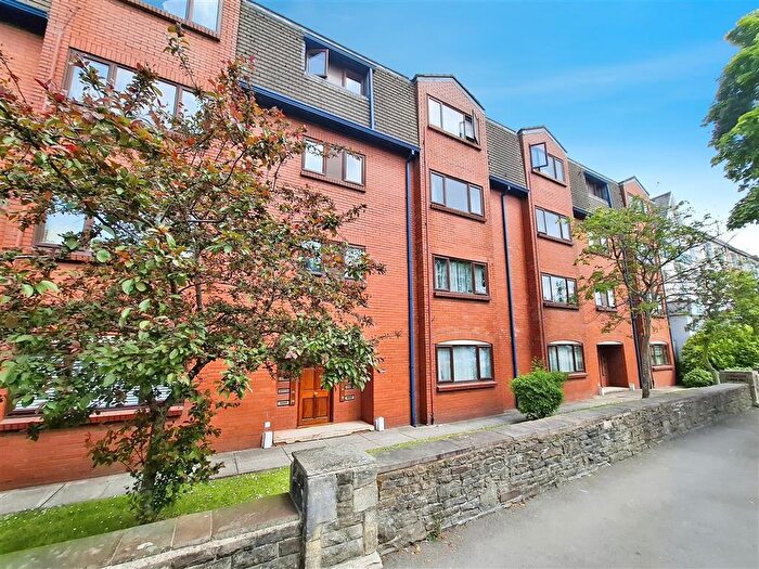 1 Bedroom Flat To Rent In Walter Road, Swansea, SA1