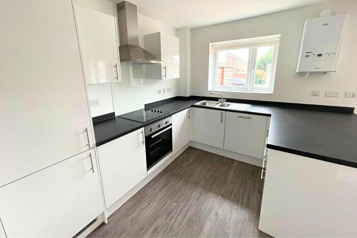 Apartment To Rent In Blanchfort Close, Tile Hill, Coventry, West Midlands, CV4