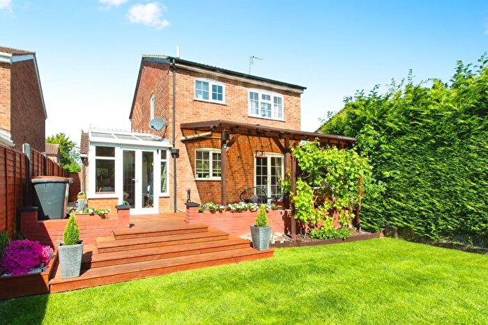 3 Bedroom Detached House For Sale In Windmill Lane, Raunds, Wellingborough, NN9