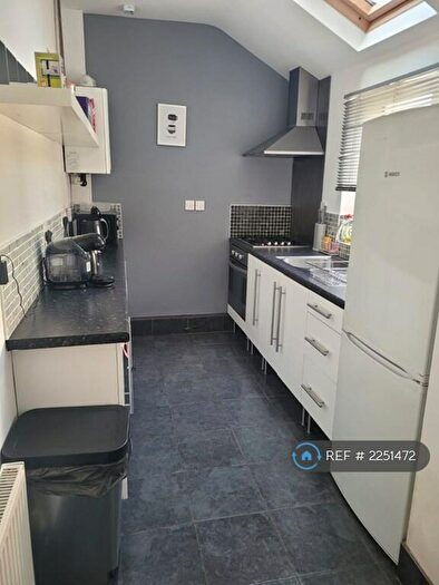 4 Bedroom Terraced House To Rent In Derby Road, Heanor, DE75