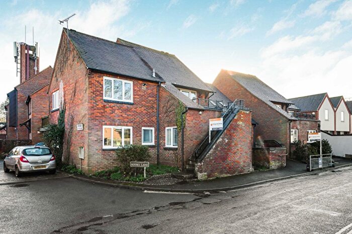 1 Bedroom Maisonette For Sale In Rooks Lane, Thame, Oxfordshire, OX9
