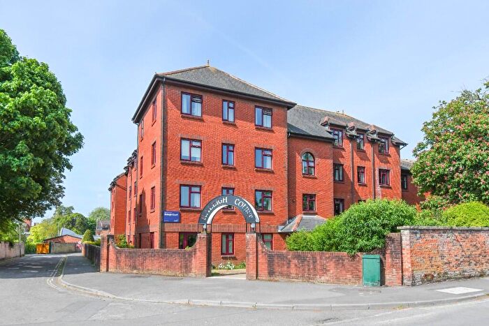 1 Bedroom Retirement Property For Sale In Raleigh Court, Trowbridge, BA14
