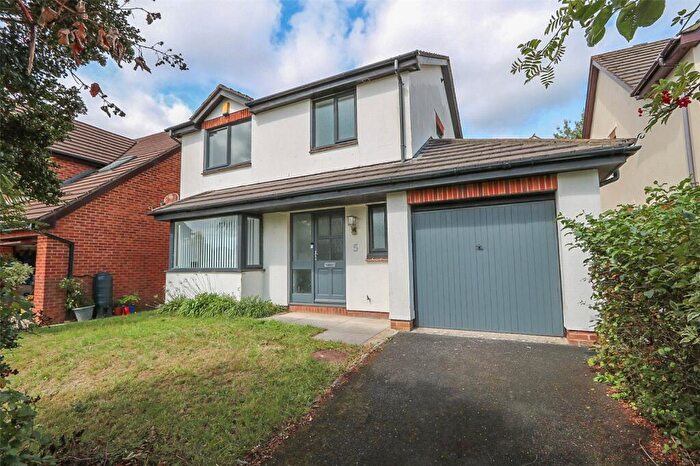 3 Bedroom Detached House For Sale In Woolwell, Plymouth, PL6