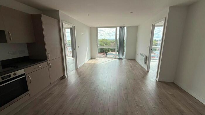 2 Bedroom Apartment To Rent In Mabel Street, Nottingham, Nottinghamshire, NG2