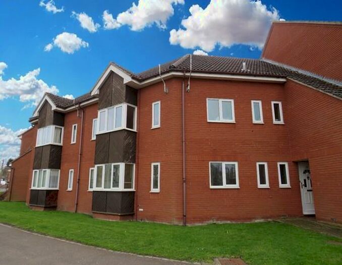 2 Bedroom Apartment To Rent In The Avenue, Newmarket, CB8