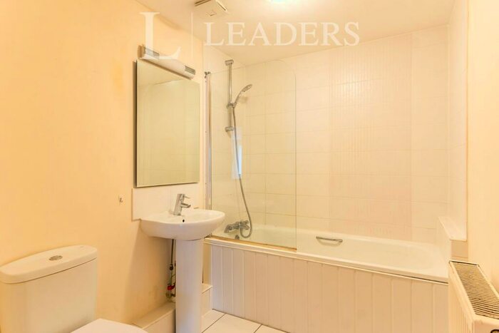 1 Bedroom Flat To Rent In Durban Road, Bognor Regis, PO22