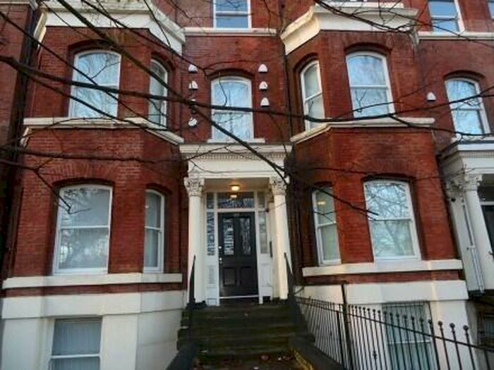 2 Bedroom Flat To Rent In Flat, Princes Road, Liverpool, L8