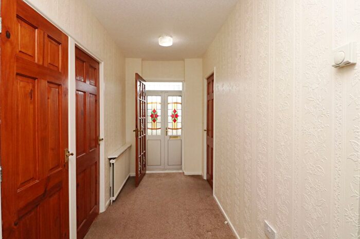 3 Bedroom Bungalow For Sale In Bowness Avenue, Fleetwood, FY7