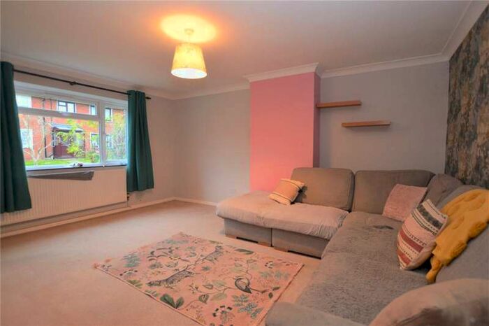 2 Bedroom Terraced House To Rent In Witchards, Kingswood, Basildon, SS16