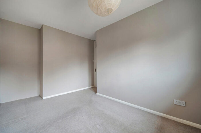 3 Bedroom End Of Terrace House For Sale In Barrington Road, Watchfield, Oxfordshire, SN6