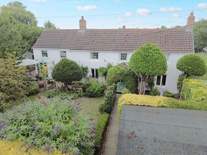 4 Bedroom Detached House For Sale In Main Street, Dorrington, LN4