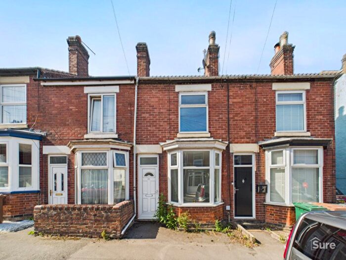 2 Bedroom Terraced House To Rent In Weston Street, Swadlincote, DE11