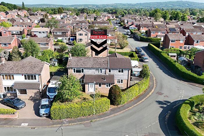 5 Bedroom Detached House For Sale In Windermere Drive, Congleton, CW12