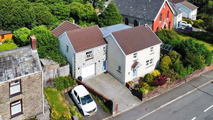 5 Bedroom Detached House For Sale In Laburnum Cottage, Bryncoch, SA10