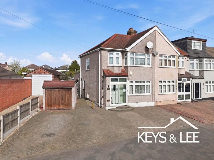 3 Bedroom End Terrace House For Sale In The Drive, Romford, RM5