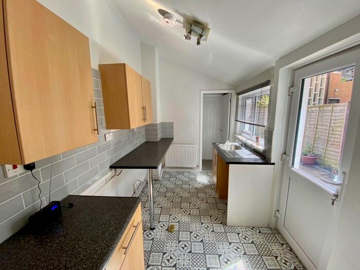 3 Bedroom Terraced House To Rent In Fairfax Road, Newport, NP19