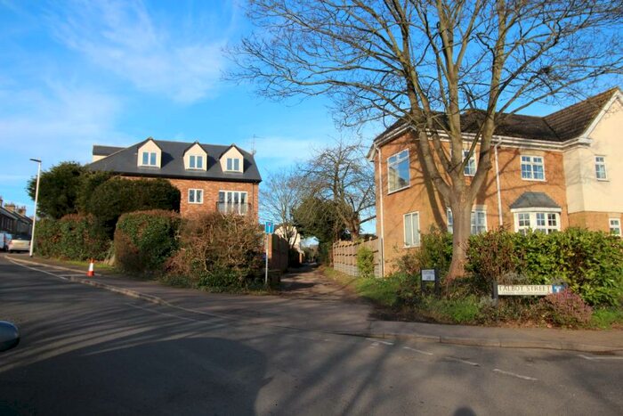 2 Bedroom Apartment To Rent In Victoria Road, Hitchin, SG5