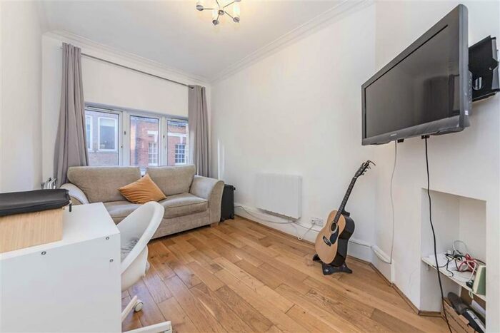 2 Bedroom Flat To Rent In York Buildings, London, WC2N
