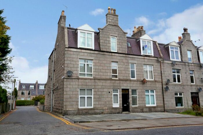 1 Bedroom Flat To Rent In Union Grove, City Centre, Aberdeen, AB10