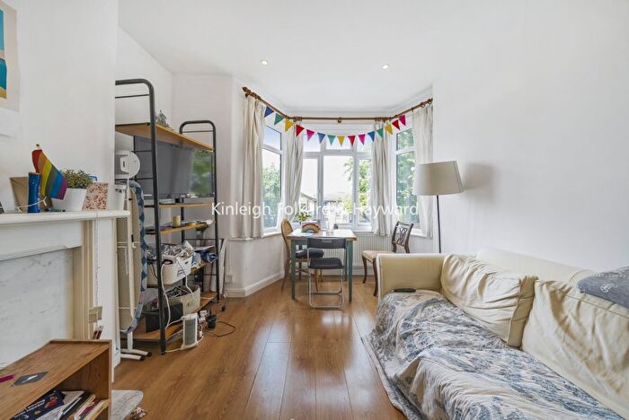 4 Bedroom Flat To Rent In Rectory Lane, Tooting, London, SW17
