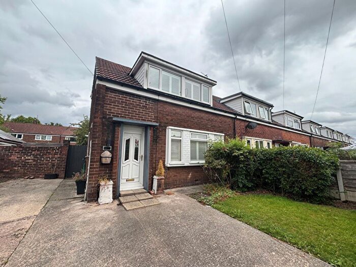 2 Bedroom Property To Rent In Northumberland Road, Stockport, SK5