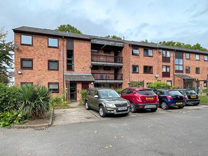 1 Bedroom Flat To Rent In Blackbird Road, Leicester, LE4